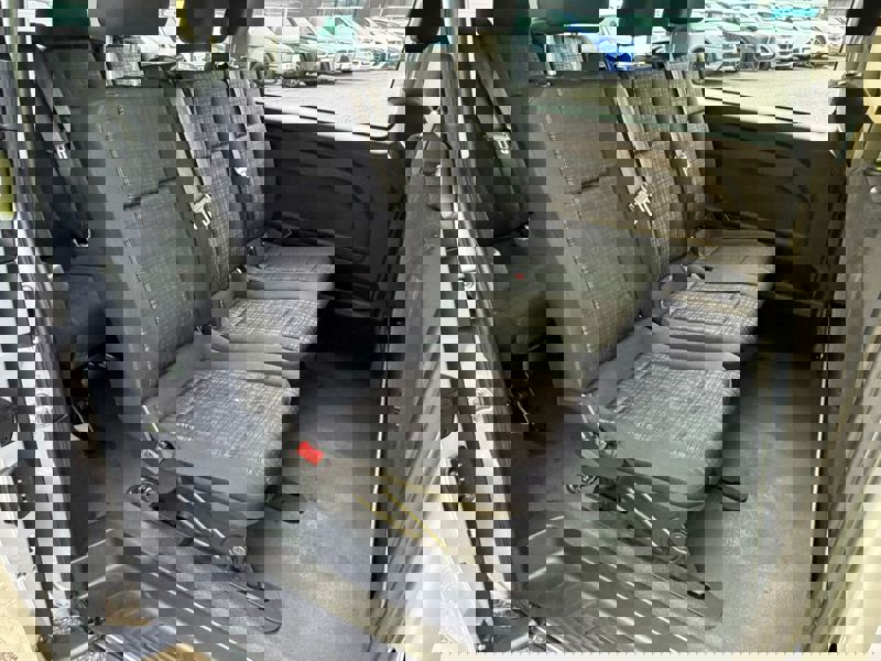 Image Mercedes-Benz VITO 114 2.2D 136 BlueTEC Tourer PRO Long 9 places GPS Attelage Bluetooth Régul Clim  Gtie 1 an 